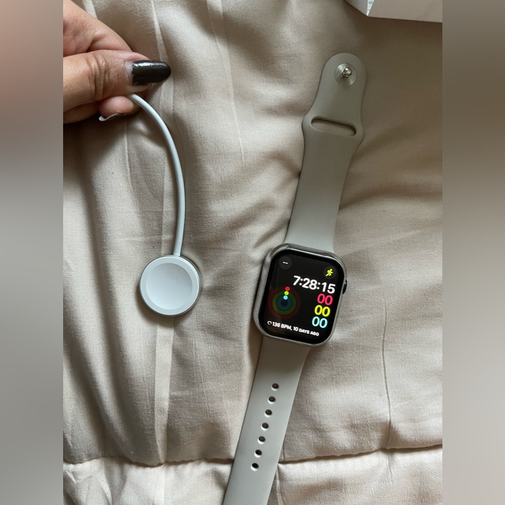 Apple Watch Series 8